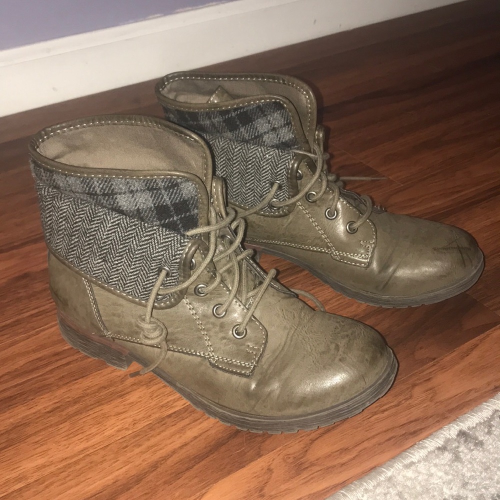 Rock and Candy Combat boots